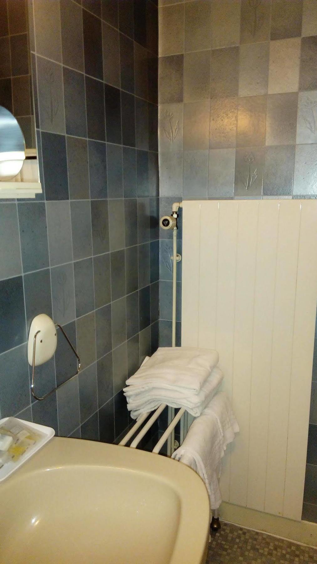 Hotel Nice Flore 비시 외부 사진